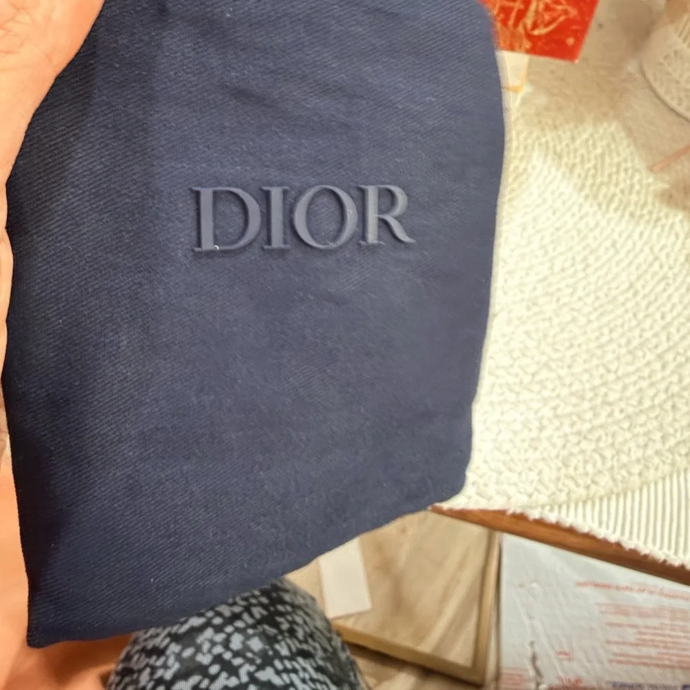 Dior Parfums Black Textured Leather Card Holder with dust bag - NIB